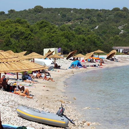 Apartments With A Parking Space Sali, Dugi Otok - 8136 Extérieur photo