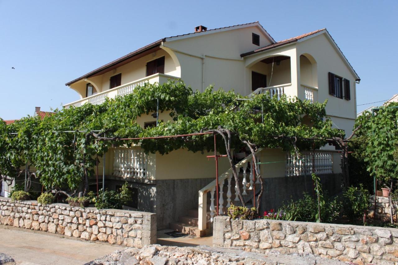 Apartments With A Parking Space Sali, Dugi Otok - 8136 Extérieur photo