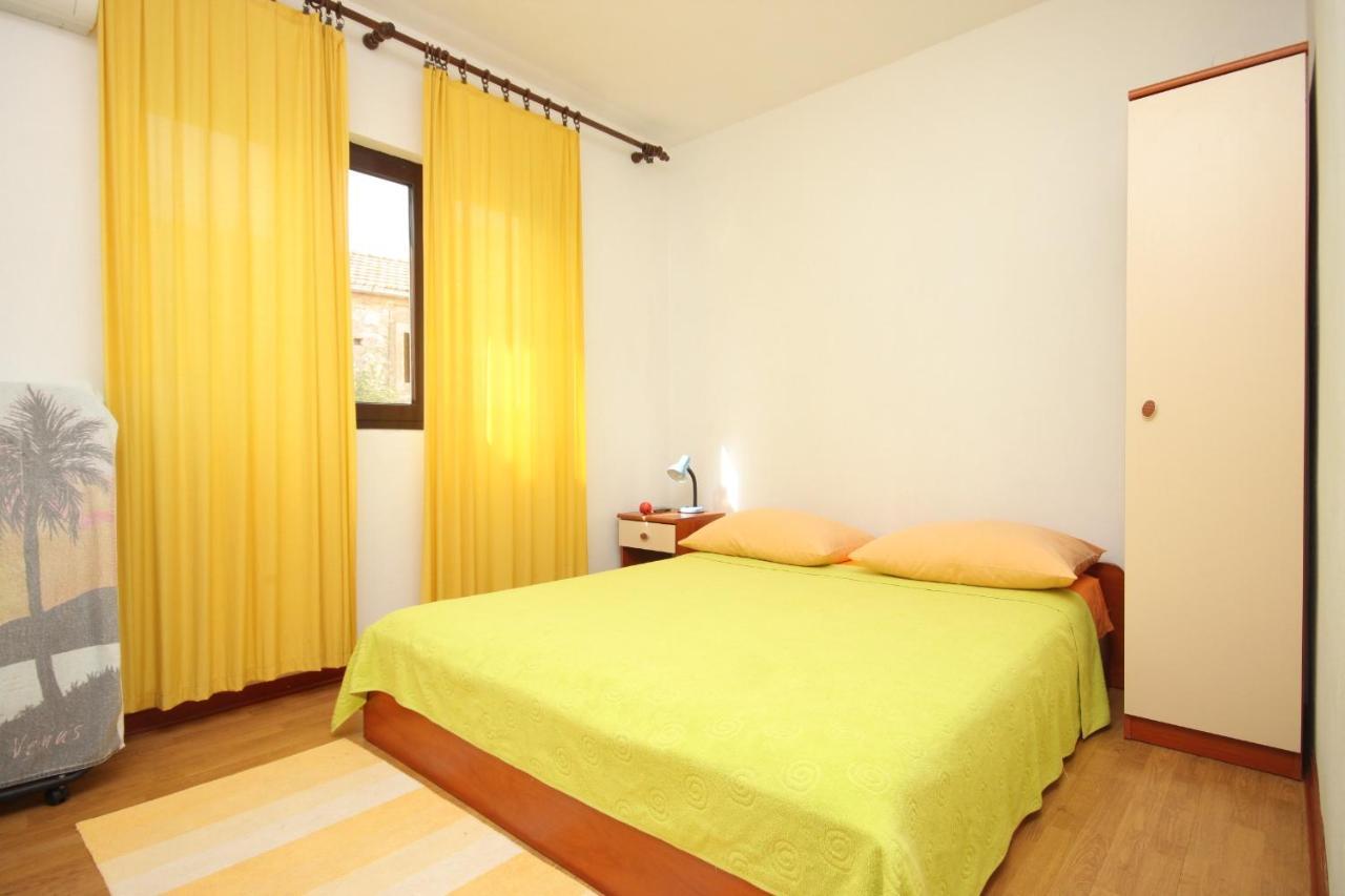 Apartments With A Parking Space Sali, Dugi Otok - 8136 Extérieur photo