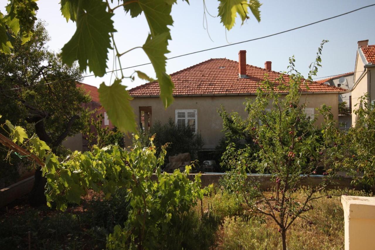 Apartments With A Parking Space Sali, Dugi Otok - 8136 Extérieur photo